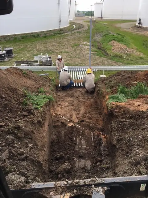 Oilfield electricians